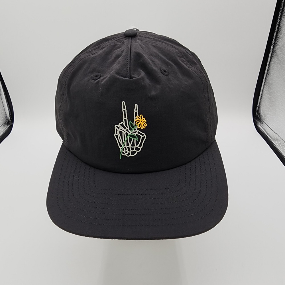 NEFF Pushing Up Daisies Hat Daily Flat Billed Strapback Black Nylon Cap NEW - Picture 3 of 16